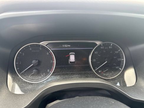 Certified 2023 Nissan Rogue SV AWD/4WD image 10