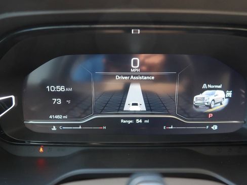 Used 2023 GMC Yukon XL Denali w/ Denali Reserve Package image 24