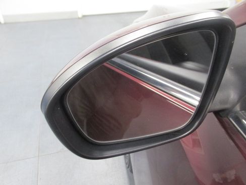Used 2024 Nissan Sentra SV FWD image 18