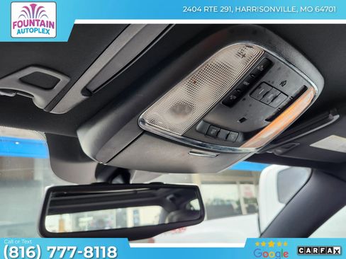 Used 2013 Chrysler 300 S AWD/4WD image 32