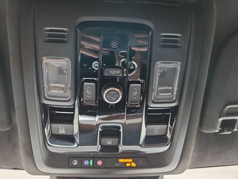 Certified 2026 Cadillac Escalade ESV Platinum Sport w/ LPO, ONYX Package AWD/4WD image 27