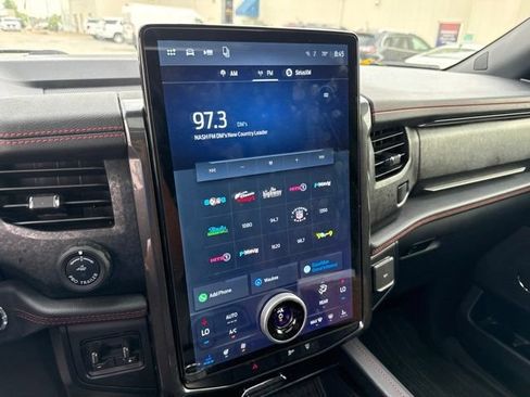 Used 2023 Ford Expedition Max Limited AWD/4WD image 25
