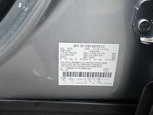 Used 2020 Ford Explorer Limited image 38