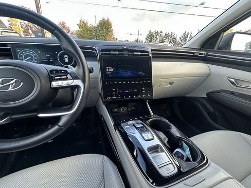 Used 2024 Hyundai Tucson Limited image 25
