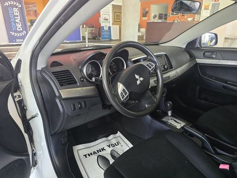 Used 2014 Mitsubishi Lancer ES image 8