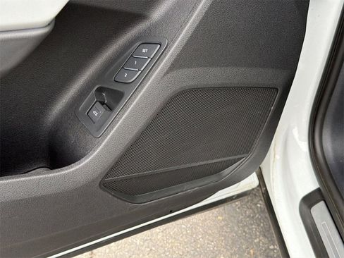 Used 2024 Audi Q3 2.0T Premium image 19
