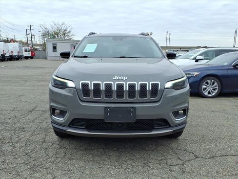 Used 2022 Jeep Cherokee Limited image 2