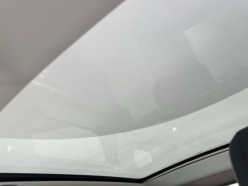 Used 2024 Land Rover Discovery Sport S image 12