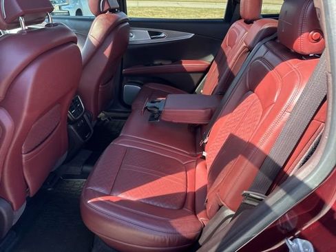 Used 2019 Lincoln Nautilus Black Label AWD/4WD image 17