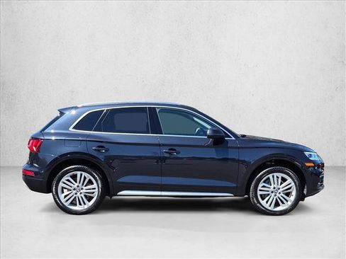 Used 2018 Audi Q5 Prestige w/ Prestige Package AWD/4WD image 4