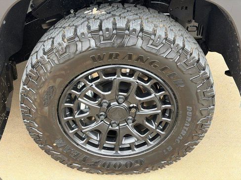 New 2026 Toyota Tundra SR5 image 21