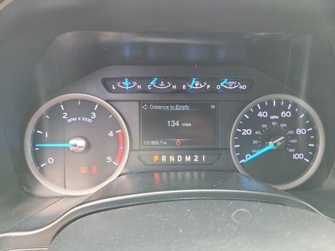 Used 2019 Ford F250 XLT w/ Snow Plow Prep Package AWD/4WD image 20