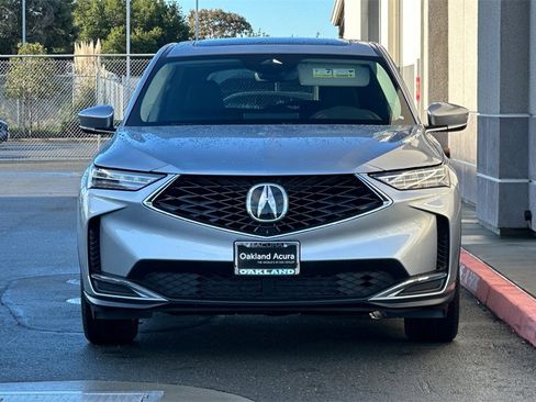 Certified 2025 Acura MDX FWD image 10