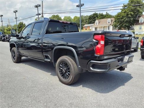 Used 2021 Chevrolet Silverado 3500 LTZ w/ LTZ Plus Package image 6