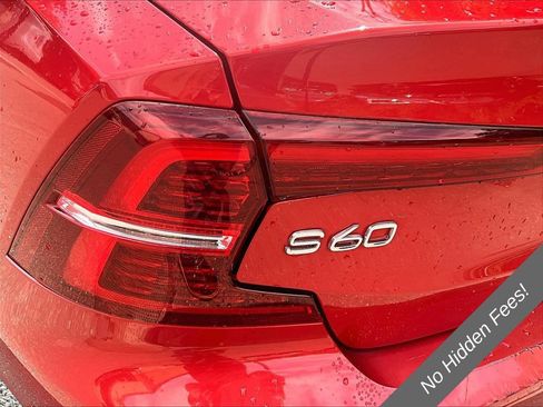 Used 2020 Volvo S60 T6 Momentum w/ Premium Package AWD/4WD image 21