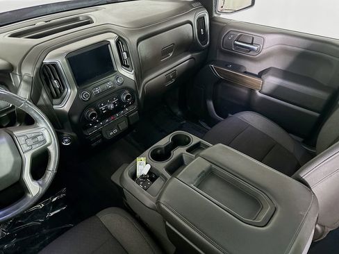 Used 2019 Chevrolet Silverado 1500 LT w/ All-Star Edition image 33