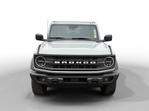 Used 2024 Ford Bronco Black Diamond image 8