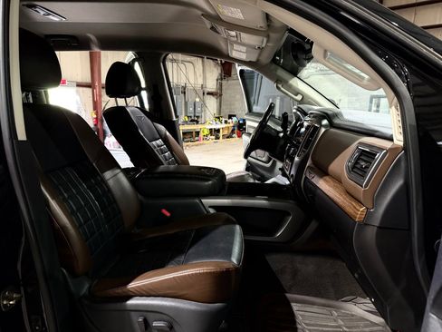 Used 2019 Nissan Titan Platinum Reserve w/ Platinum Utility Package image 26