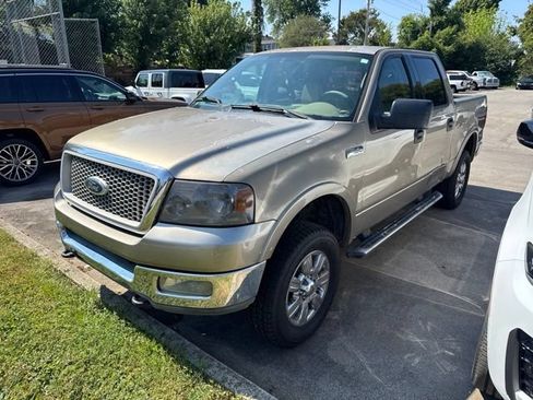 Used 2004 Ford F150 XLT AWD/4WD image 3
