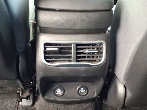 Certified 2022 Hyundai Santa Fe SEL image 14