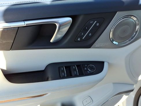 Used 2025 Buick Enclave Avenir w/ Super Cruise Package FWD image 3