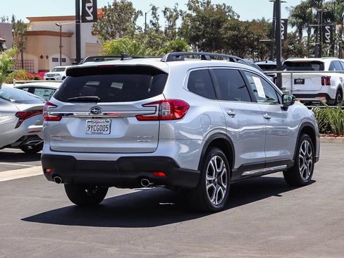 Certified 2026 Subaru Ascent Limited AWD/4WD image 5