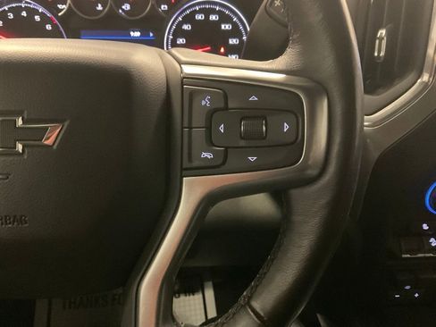 Used 2021 Chevrolet Silverado 1500 LT Trail Boss w/ Convenience Package II AWD/4WD image 23