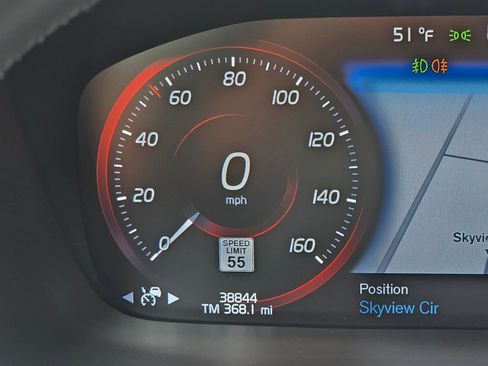 Used 2021 Volvo S90 T6 Inscription image 34