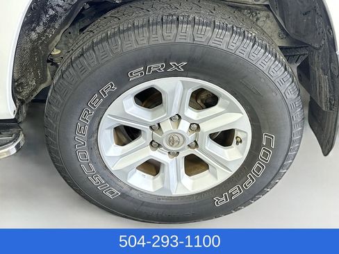 Used 2016 Toyota 4Runner SR5 Premium image 30