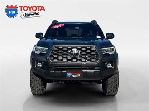 Used 2021 Toyota Tacoma TRD Off-Road w/ Technology Package image 8