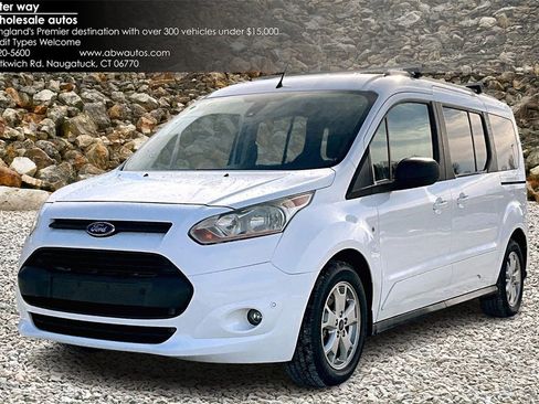 Used 2017 Ford Transit Connect XLT image 1