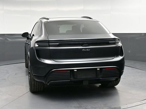 New 2026 Porsche Macan Turbo Electric image 7