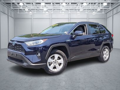 Used 2021 Toyota RAV4 XLE w/ Convenience Package
