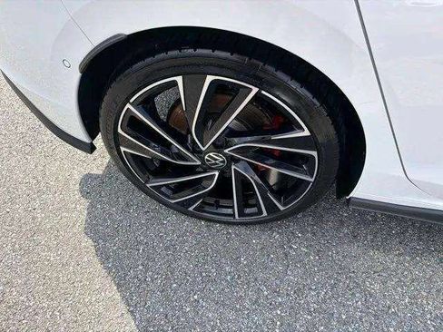 Used 2023 Volkswagen GTI Autobahn FWD image 31