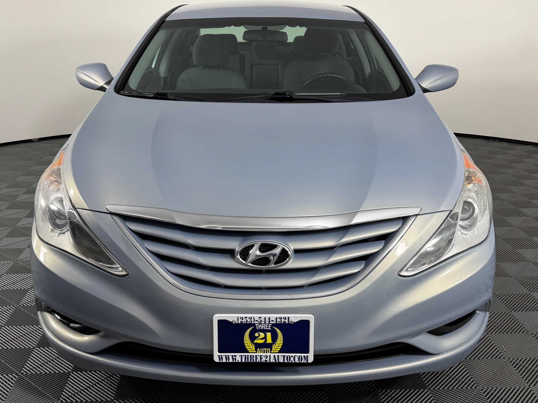 Used 2011 Hyundai Sonata GLS FWD image 3