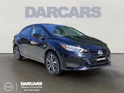 Used 2025 Nissan Versa SV w/ Trunk Package