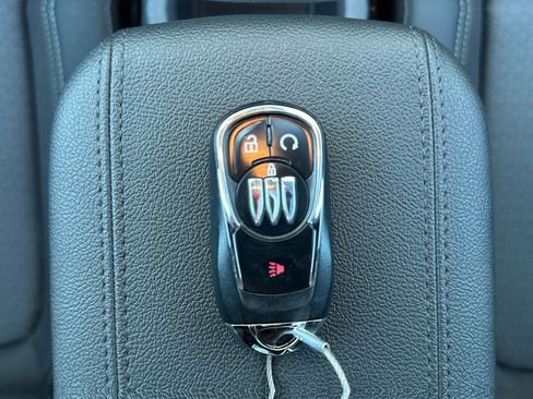 Used 2025 Buick Encore GX Preferred image 22