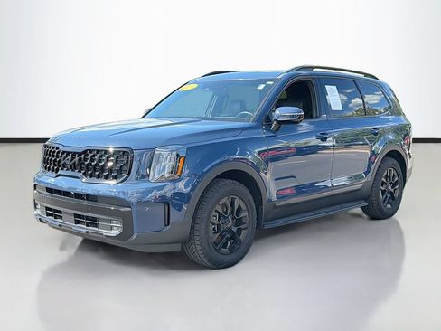 Used 2025 Kia Telluride SX Prestige X-Pro AWD/4WD image 2