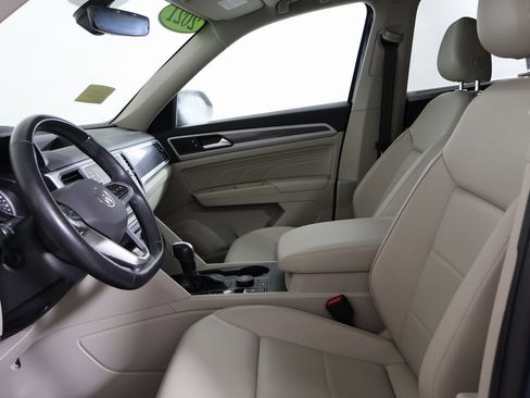 Used 2021 Volkswagen Atlas SE w/ Panoramic Sunroof Package image 20