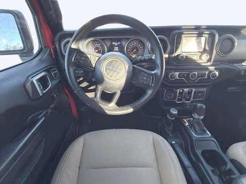 Used 2018 Jeep Wrangler Unlimited Sport S image 15