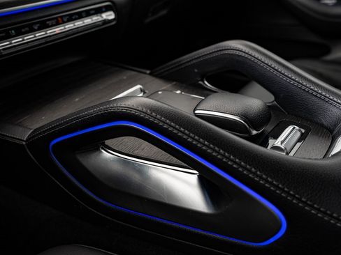 Used 2020 Mercedes-Benz GLS 450 4MATIC image 42