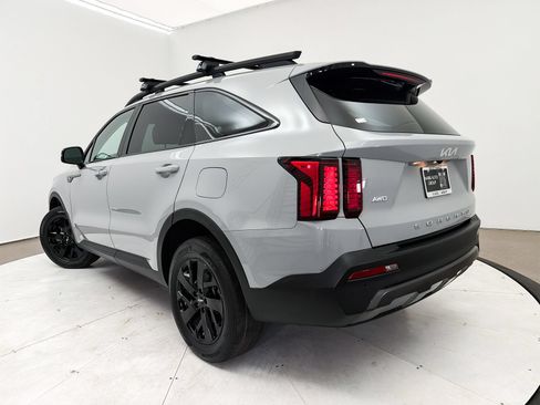 Used 2022 Kia Sorento S w/ Panoramic Sunroof Package AWD/4WD image 10