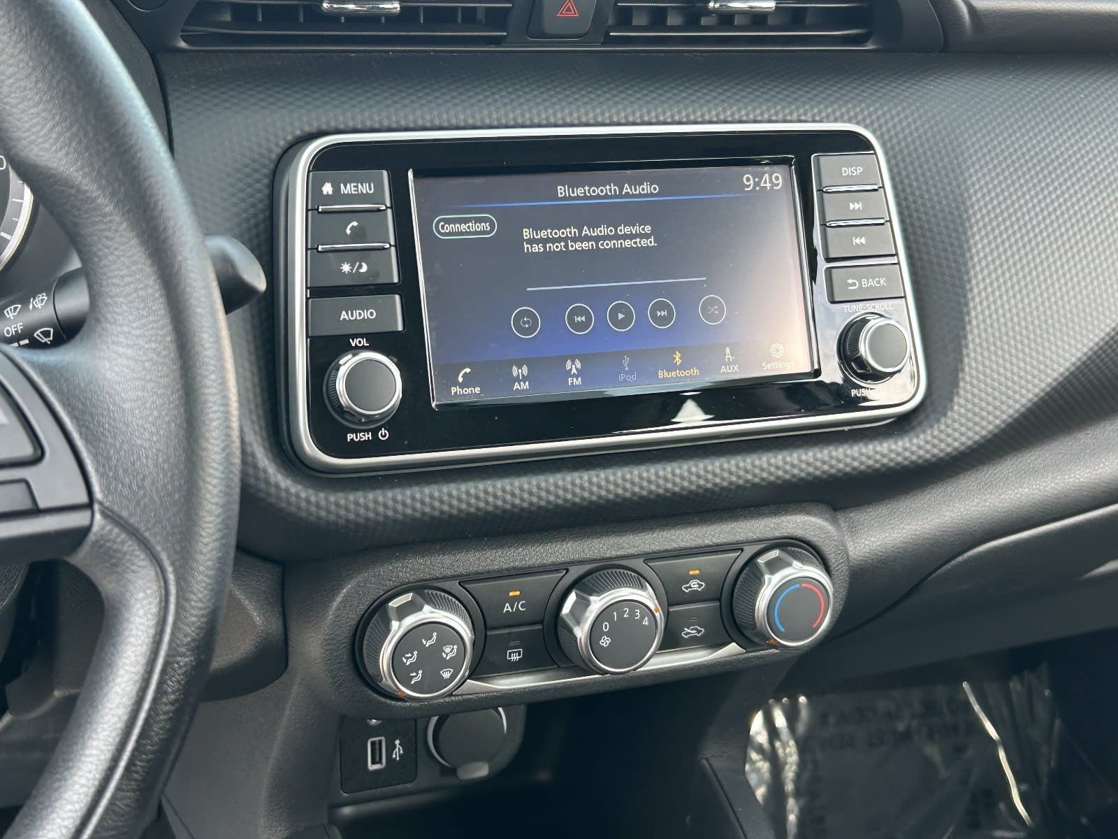 Used 2025 Nissan Kicks Play S FWD image 30