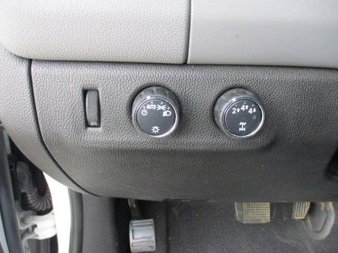 Used 2020 Chevrolet Colorado W/T w/ WT Convenience Package image 11