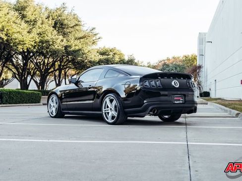 Used 2010 Ford Mustang Shelby GT500 image 39