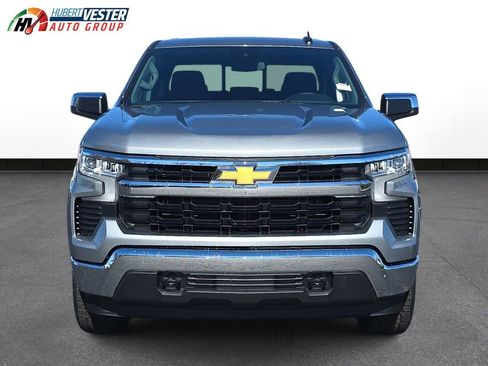 New 2026 Chevrolet Silverado 1500 LT image 3