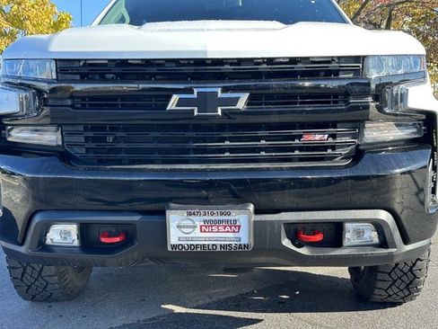 Used 2022 Chevrolet Silverado 1500 LT Trail Boss w/ Bed Protection Package image 9