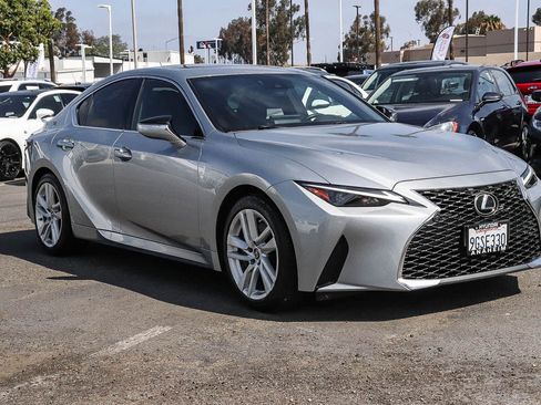 Used 2021 Lexus IS 300 w/ Comfort Package RWD image 3