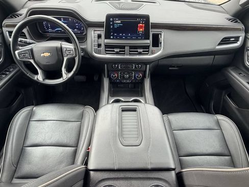 Used 2023 Chevrolet Suburban Premier AWD/4WD image 13