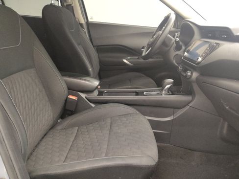 Used 2022 Nissan Kicks SV FWD image 21